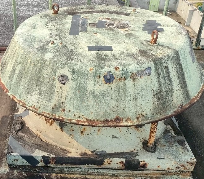 屋上換気扇　ベンチレータ　補修跡